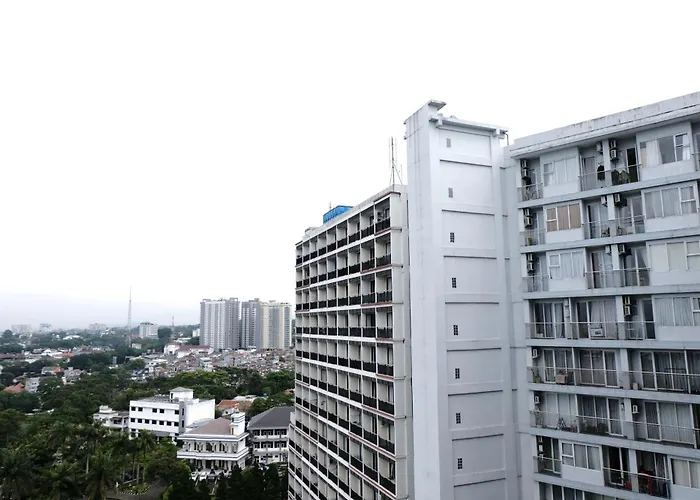 Bright Studio Room At Dago Suites Apartment Near Itb By Travelio